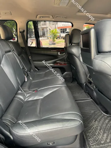 Lexus LX 5.7 570