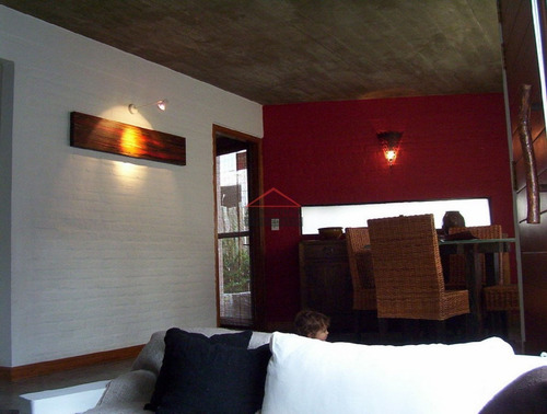 Casa En Manantiales, 3 Dormitorios *- Ref: 3539