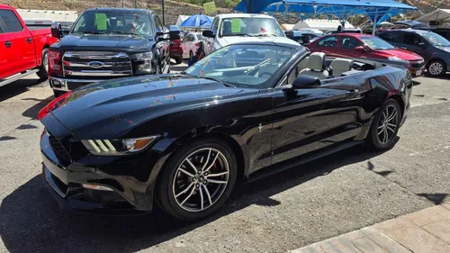 Ford Mustang 2p Coupé EcoBoost L4/2.3/T Aut