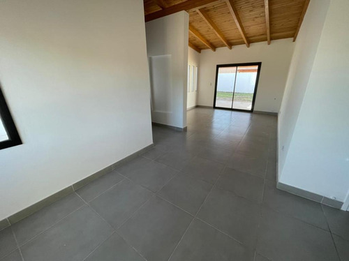 Imagen 5 de 23 de Casa En Venta Comarca De Allende 2 Dormitorios