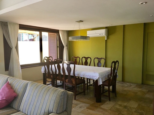 Casa Em Vila Assunção Com 3 Dormitórios - Vz4181