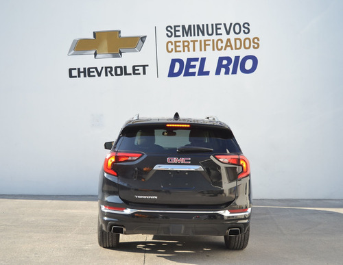 Imagen 4 de 15 de Gmc Terrain Denali 2018 Negra