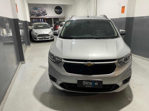 Imagen 14 de 21 de Chevrolet Spin 2020 1.8 Lt 5as 105cv
