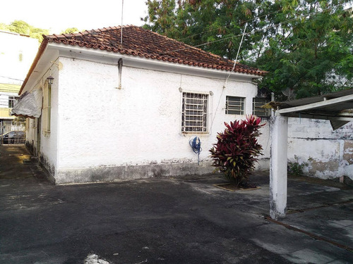 Imagem 4 de 12 de Casa À Venda, Em Excelente Local Por R$ 750.000 - Icaraí - Niterói/rj - Ca20650