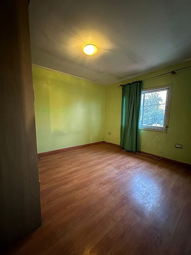 Casa 2 Pisos Con Ampliación Regularizada Y Local Comercial