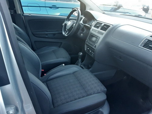 Volkswagen Nueva Suran 1.6 Comfortline 101cv 2016
