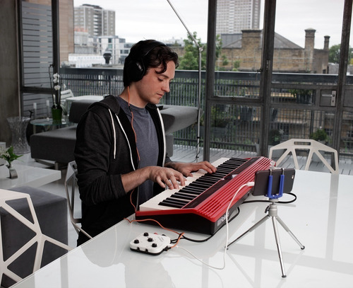 Imagem 6 de 8 de Teclado Roland Go Keys Go61k + Suporte + Pedal Sustain Dp2