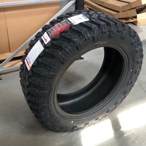 285/55 R20 Pneu Venom Power M/t Índice De Velocidade Q