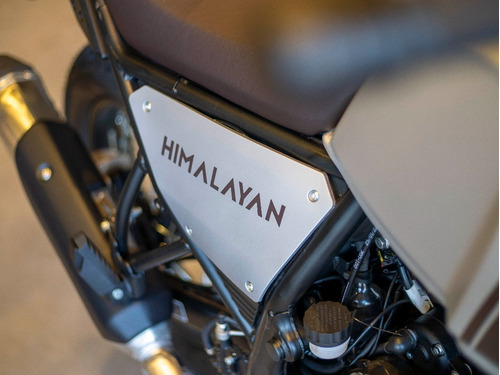 Imagen 12 de 25 de Royal Enfield Himalayan Mirage Silver