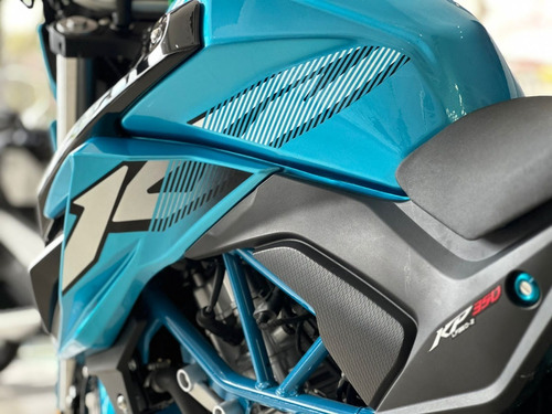 Dominar 400 Bajaj