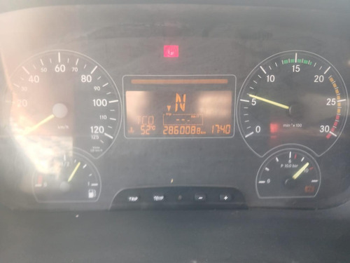 Mercedes-benz Atego 1418 2015