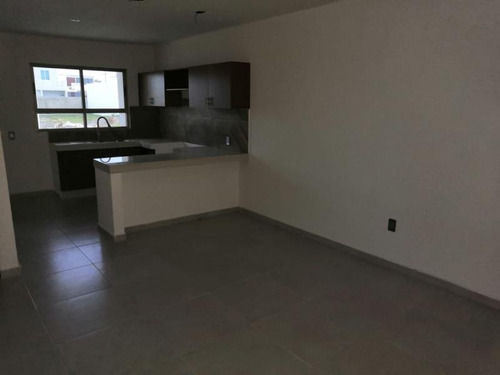 Imagen 4 de 12 de Casa Sola En Renta Lomas De La Rioja