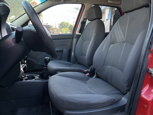 Fiat Palio 1.4 Weekend Attractive