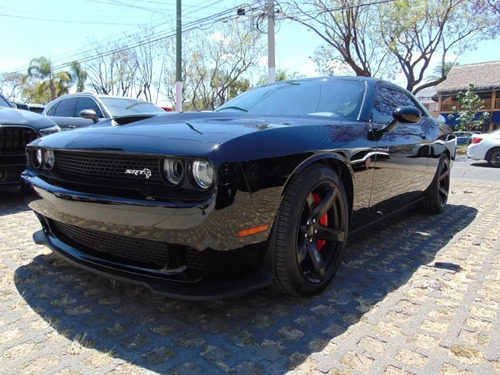 Dodge Challenger 6.2 Srt Hellc At