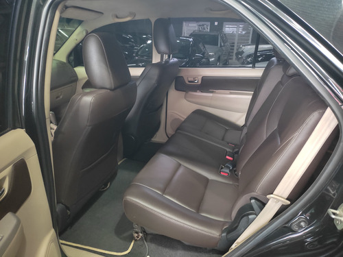 Toyota Hilux 3.0 Srv Cab. Dupla 4x4 Aut. 4p