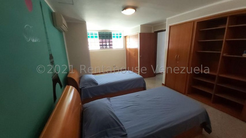 Imagen 14 de 14 de Casa En Venta En Cumbres De Curumo 22-3768 Carolina Fermoso 0424-2083128