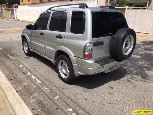 Chevrolet Grand Vitara Sincronica 4x4