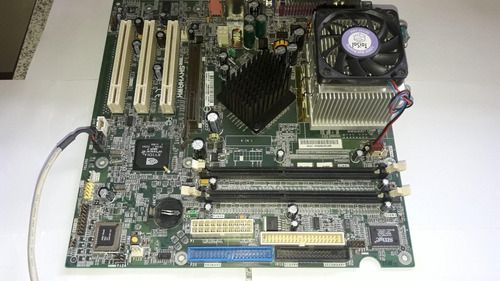 Kit Placa Mãe Skyhawk D33007 - Proc E Cooler - Com Defeito (Usado)