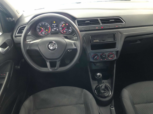 Imagen 2 de 14 de Volkswagen Gol 2017 1.6 Trendline Mt 4 P