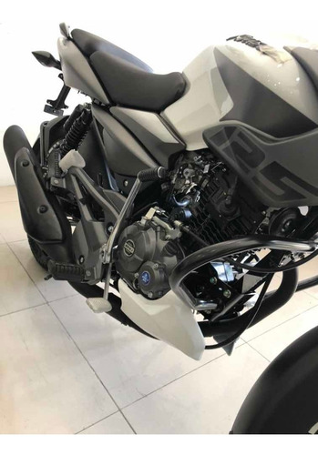 Imagen 3 de 8 de Bajaj Rouser Ns 125