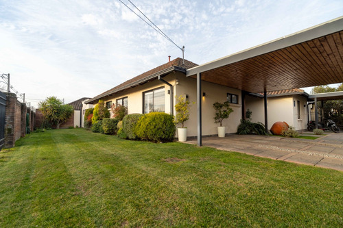 Casa En Venta Parque Del Sol, Las Rastras, Talca