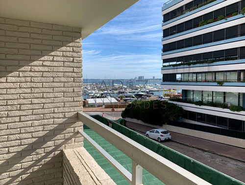 Vendo Apartamento 2 Dormitorios Peninsula Puerto