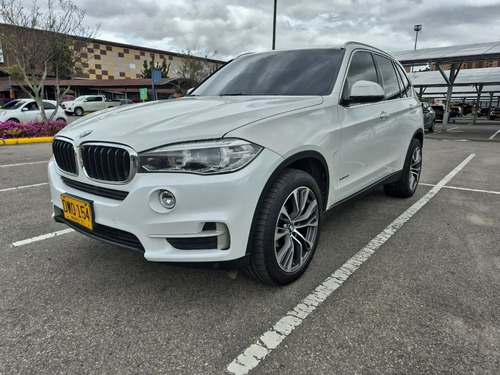 BMW X5 xDrive35i AT 3.0 4X4