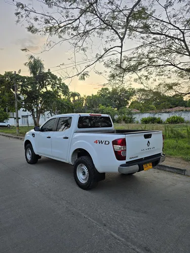 Renault Alaskan 4x4 Diesel 2022