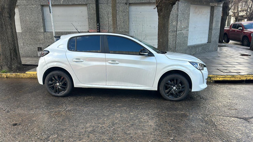 Peugeot 208 FELINE 1.6L TIPTRONIC