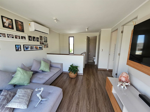 Arriendo En Santa Elena Cercano A Chicuro 3d Y 3b