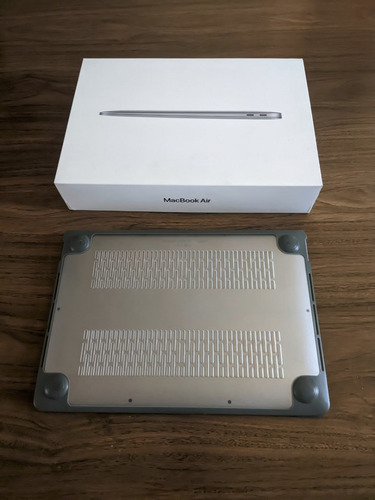 Macbook Air M1 Gris 13.3 , Apple M1 8gb De Ram 256gb Ssd (Usado)