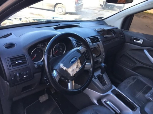 Imagen 8 de 9 de Ford Kuga Titanium 2.5t At