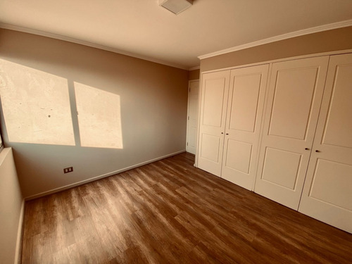 Casa En Conjunto Cerrado 3d/3b