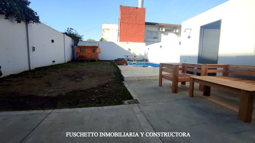 Imagen 21 de 21 de La Tablada - Venta - Casa Con Quincho Y Pileta Cod 1677