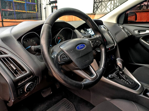 Ford Focus Fastback 2.0 Se Flex Powershift 4p