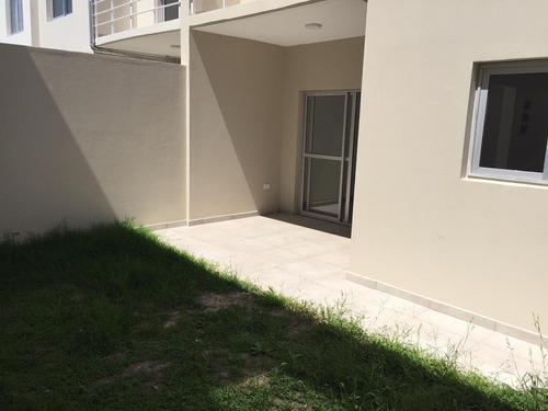 Imagen 27 de 30 de En Venta. Amplia Dupl 125m2 + Patio La Giustina Ii