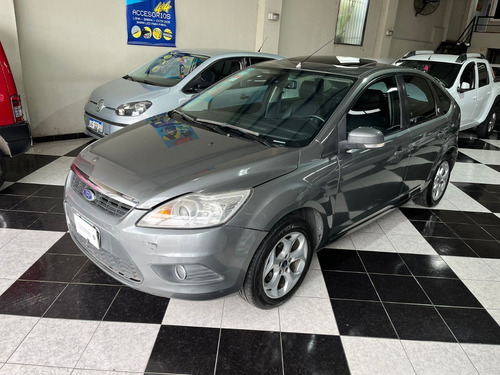 Ford Focus II 2.0 Ghia Mt