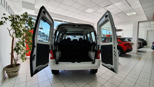 Imagen 10 de 16 de Berlingo Multispace Xtr Hdi 92
