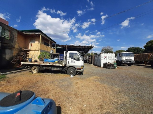 Imagen 3 de 10 de Terreno En Venta En Ave Acosta Carles, San Juan De Los Morros 22-16738 / 0424-3392775