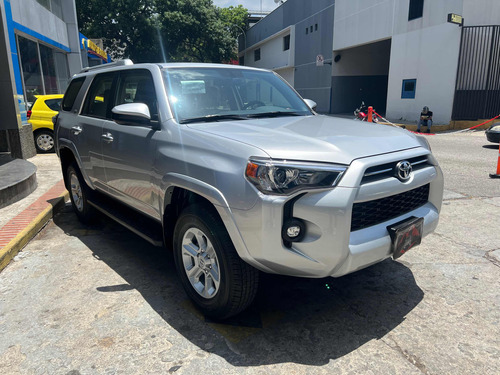 Toyota 4runner Sr5