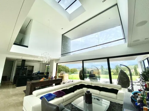 Casa En Venta En Las Palmas. Cod V11277