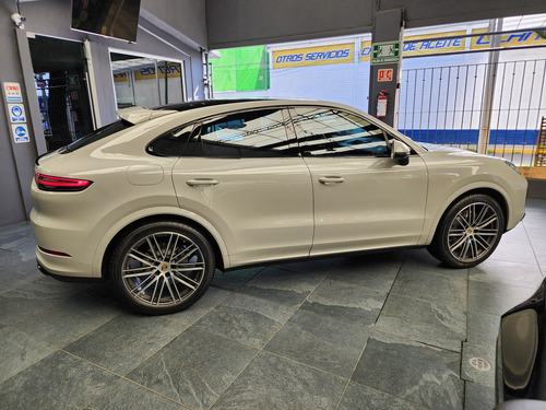 Porsche Cayenne S Coupé 2023