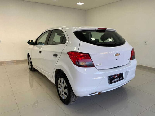 Imagem 3 de 8 de Chevrolet Onix 1.0 Mt Joy