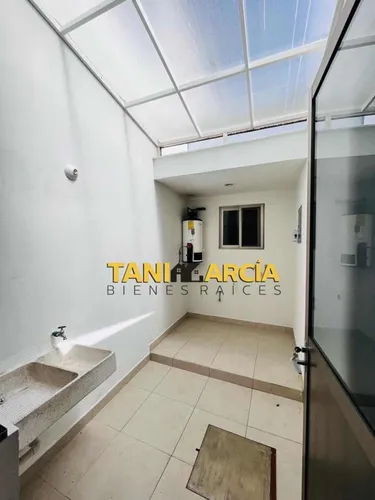 Vendo Casa De Una Planta En Privado Con Alberca En Fortín