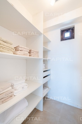 Amplio Departamento En Venta De Tres Dormitorios Más Dependencia Y Parrillero De Uso Exclusivo, Punta Ballena- Ref: 30286