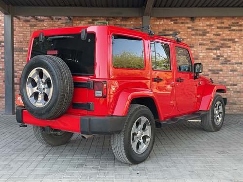 Jeep Wrangler 3.7 Unlimited Sahara 3.6 4x4 At