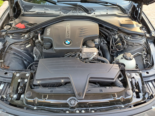 BMW Serie 3 2.0 328i Sedán Sport 245cv
