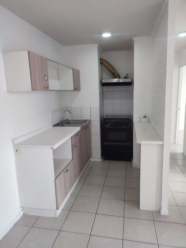 Departamento De 2 Dormitorios Y 1 Baño Recién Remodelado.