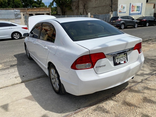 Imagen 9 de 15 de Honda Civic Slx Recibo Tu Vehículo 829-633-0280 Whatsap