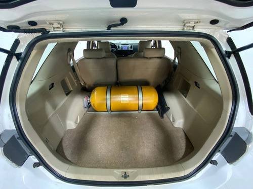 Toyota Hilux SW4 2.7 SR 4X2 16V FLEX 4P MANUAL